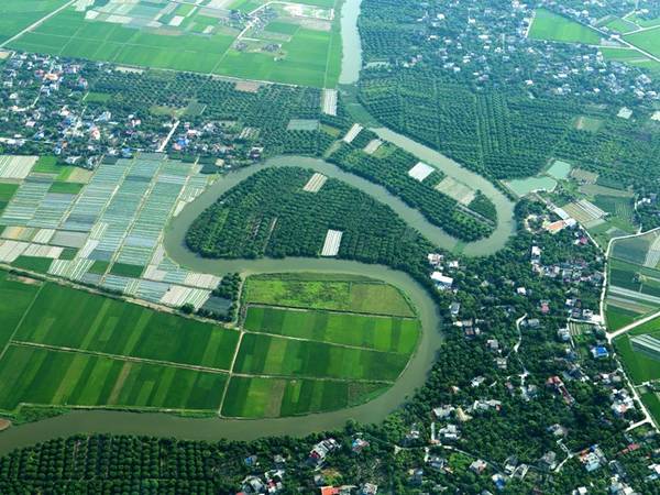 Toàn cảnh vịnh Hạ Long nhìn từ thủy phi cơ
