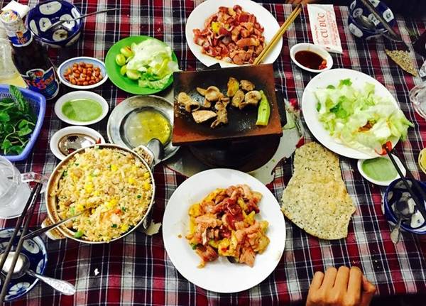 Thưởng thức quán Cu Đức nổi tiếng tại Đà Lạt