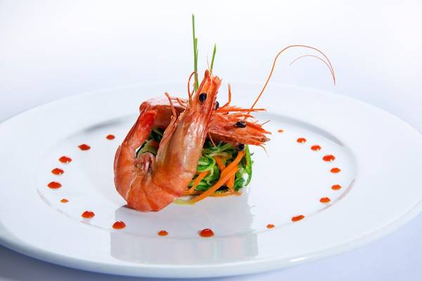 Buffet tối du thuyền Emeraude Classic