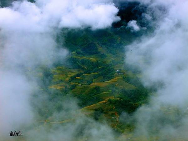 Nhìn từ Hàm Rồng khi du lịch Sapa