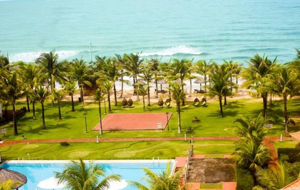 View biển phía trước Famiana Resort cho nghỉ dưỡng trăng mật
