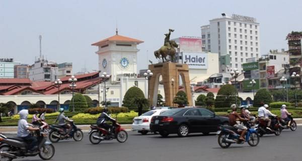Tượng Trần Nguyên Hãn có mặt rất sớm ở Sài Gòn