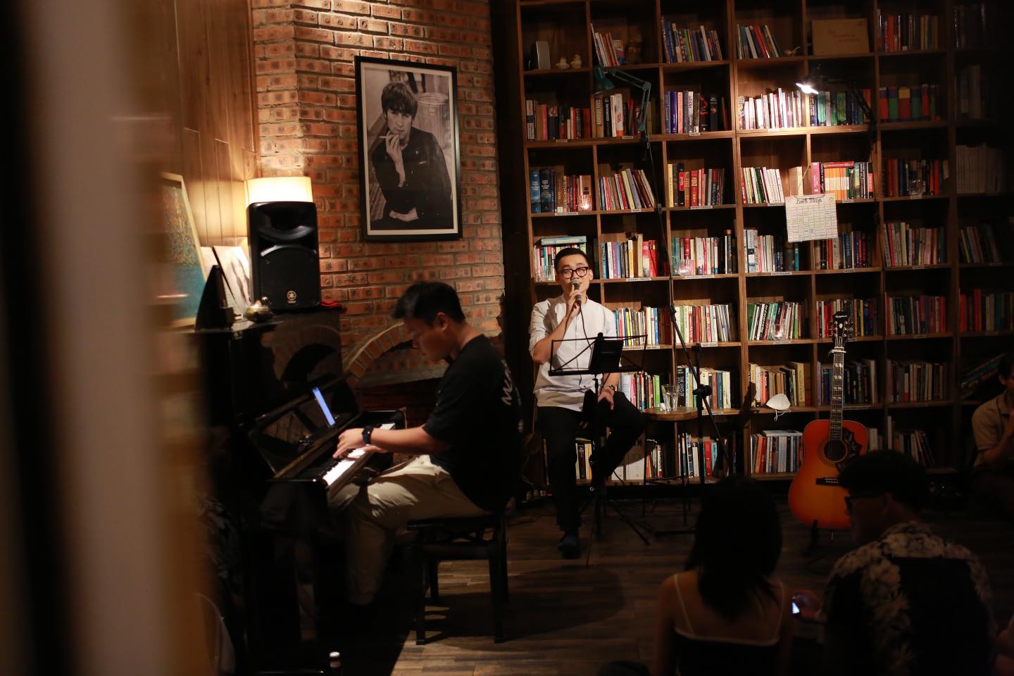 Ảnh: Tranquil. Books & Coffee