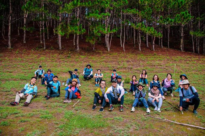 trekking-ta-nang-mua-co-phu-xanh-ca-ngon-doi-ivivu-5 trekking-ta-nang-mua-co-phu-xanh-ca-ngon-doi-iVIVU-5