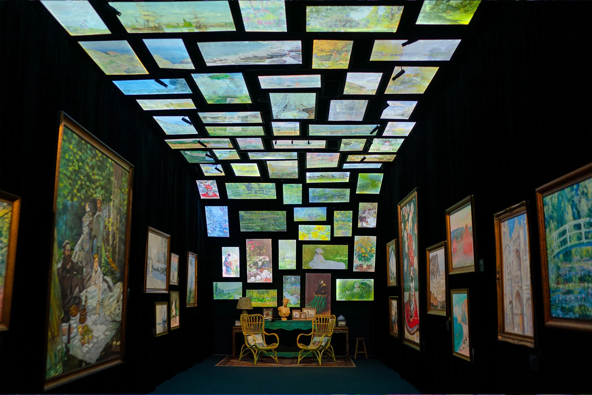 Không gian triển lãm Van Gogh Monet tại TP.HCM