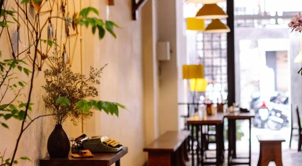 Tripwriter Hotel Bistro tọa lạc tại 185/28 Phạm Ngũ Lão