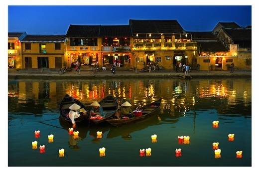 Ánh sáng lung linh phố lồng đèn Hội An