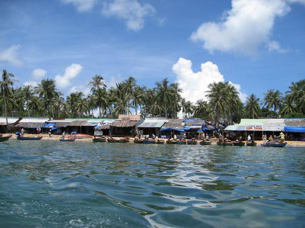 Làng chài trên Hòn Thơm Phú Quốc