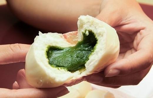 Bánh bao trà xanh Sài Gòn - nhân đậm đà trà xanh