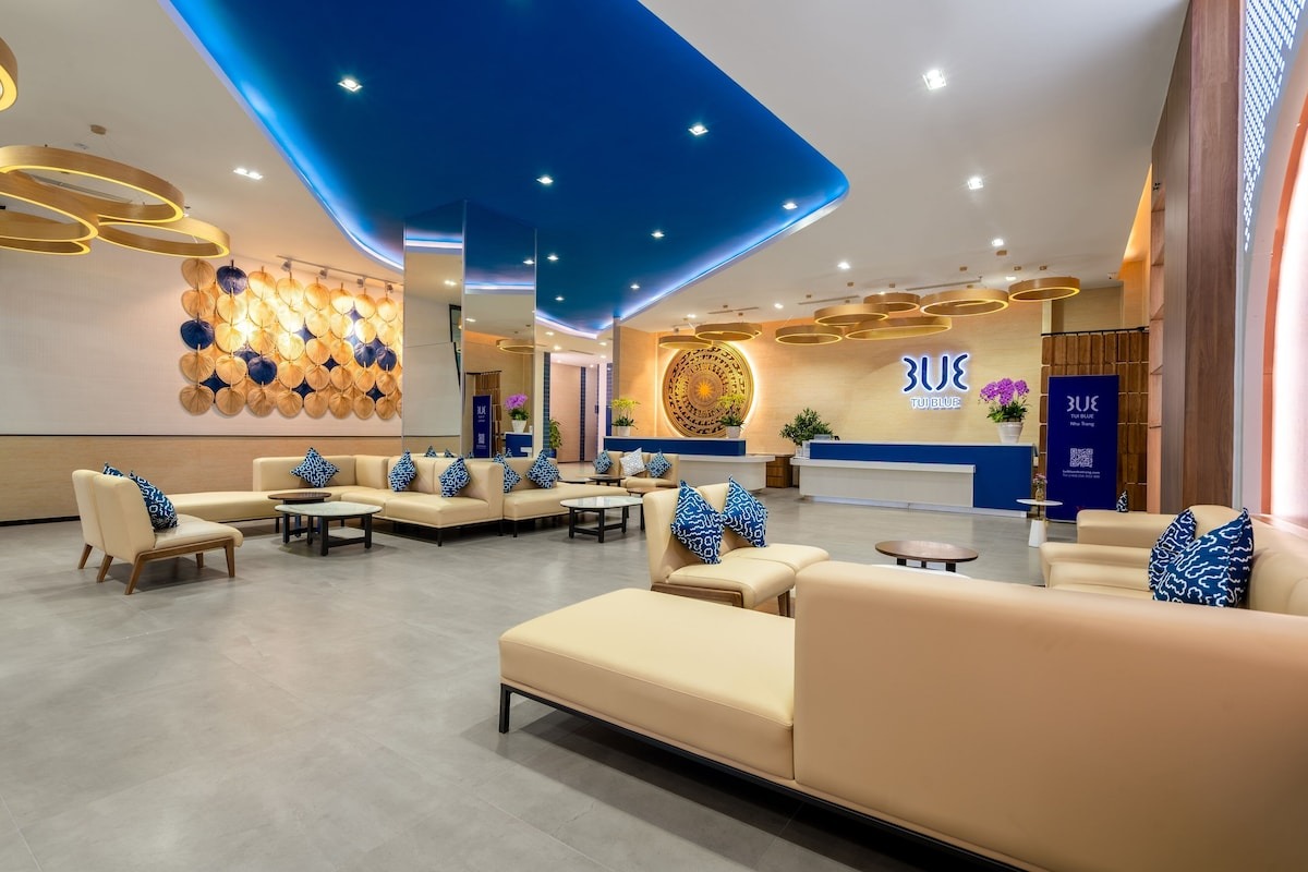 Sảnh lễ tân TUI BLUE Nha Trang