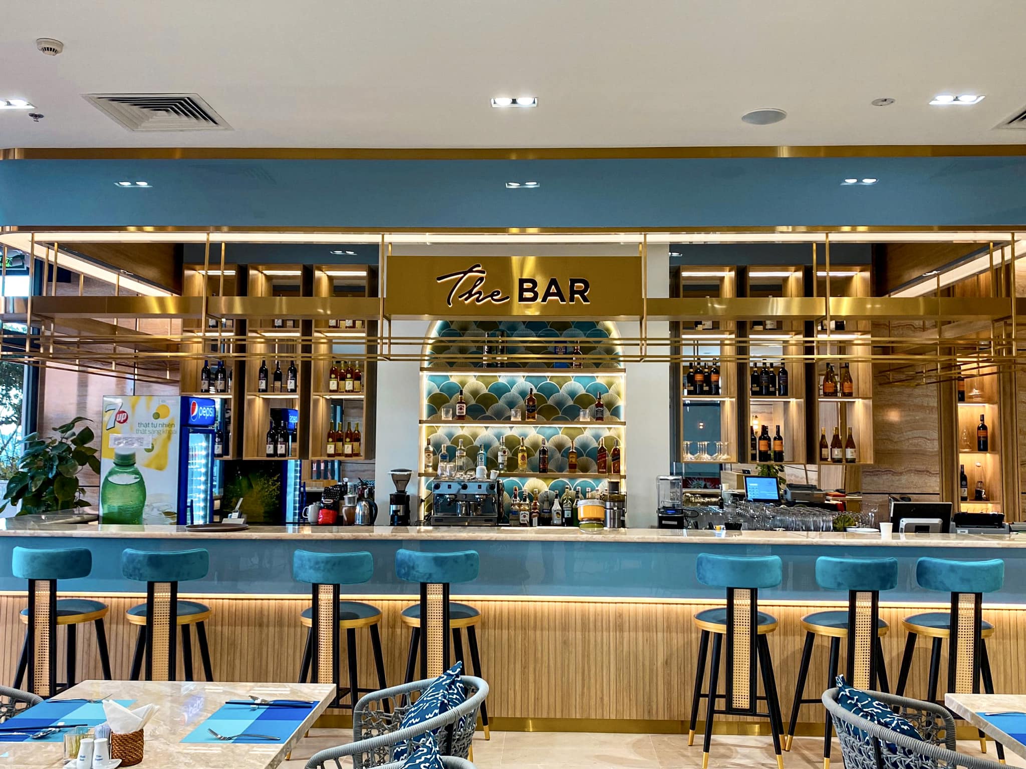 Quầy bar TUI BLUE Nha Trang