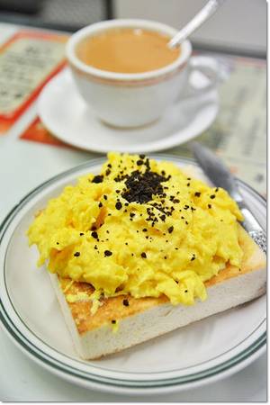 Bánh trứng truffle đen Hong Kong sang chảnh giá rẻ