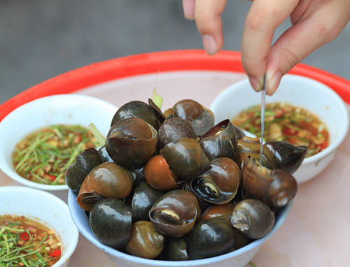 Ốc Đinh Liệt, đoạn giao với Hàng Bạc