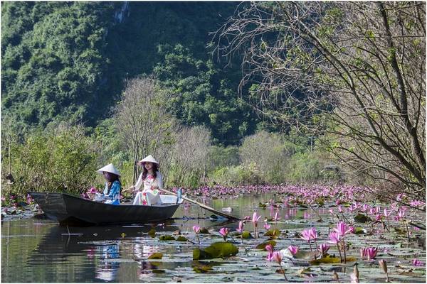 Kinh nghiệm chuẩn bị trang phục chụp ảnh suối Yến