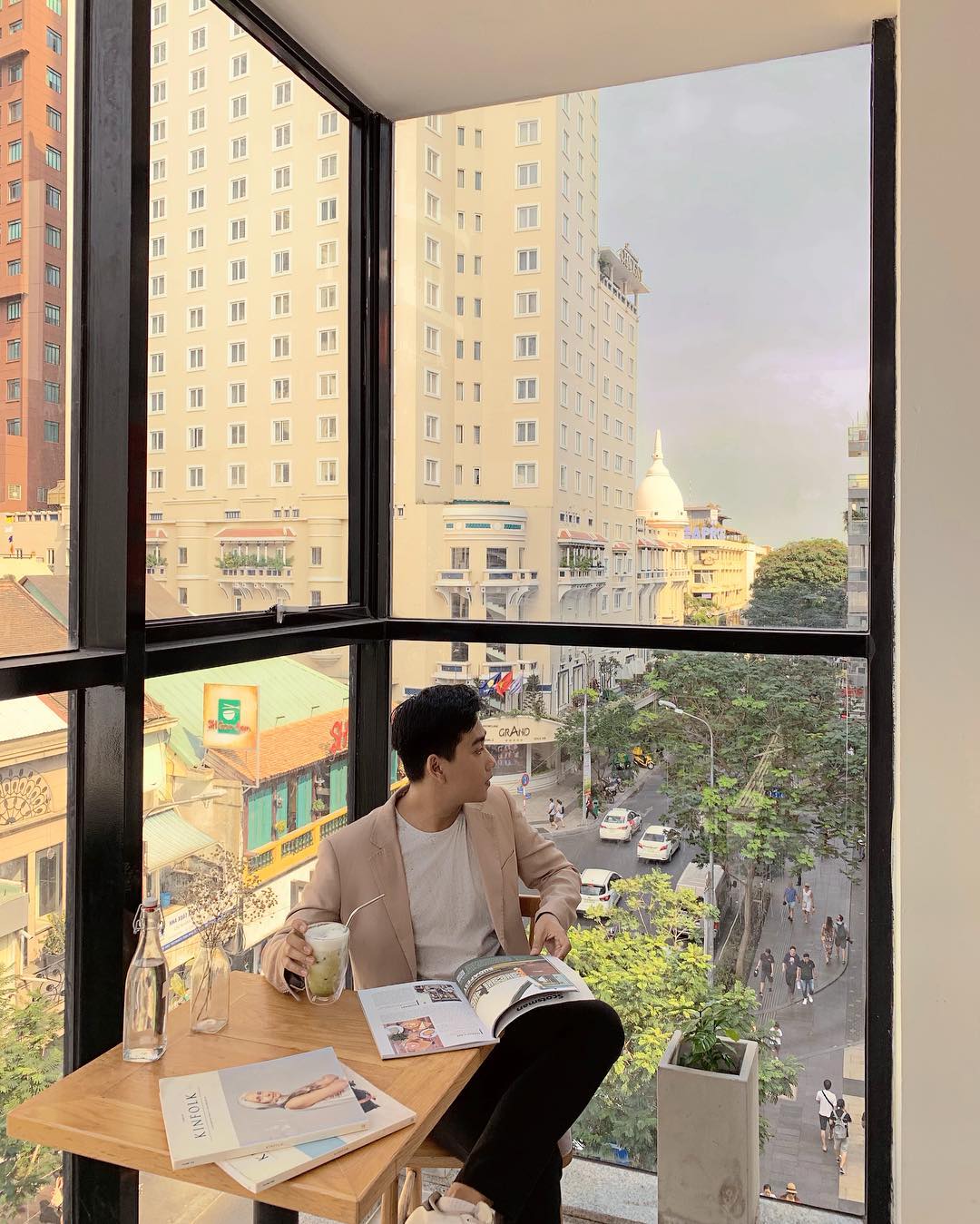 Quán cafe Sài Gòn Infinity Coffee view toàn cảnh