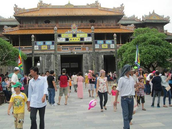 Đến Huế vào thời gian này, du khách có cơ hội trải nghiệm vô vàn điều thú vị. Ảnh: Tuấn Hiệp.
