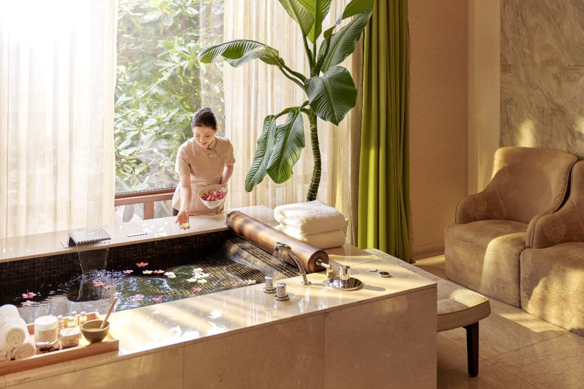 Spa giúp cặp đôi tận hưởng khoảnh khắc thư giãn bên nhau tại The Grand Hồ Tràm