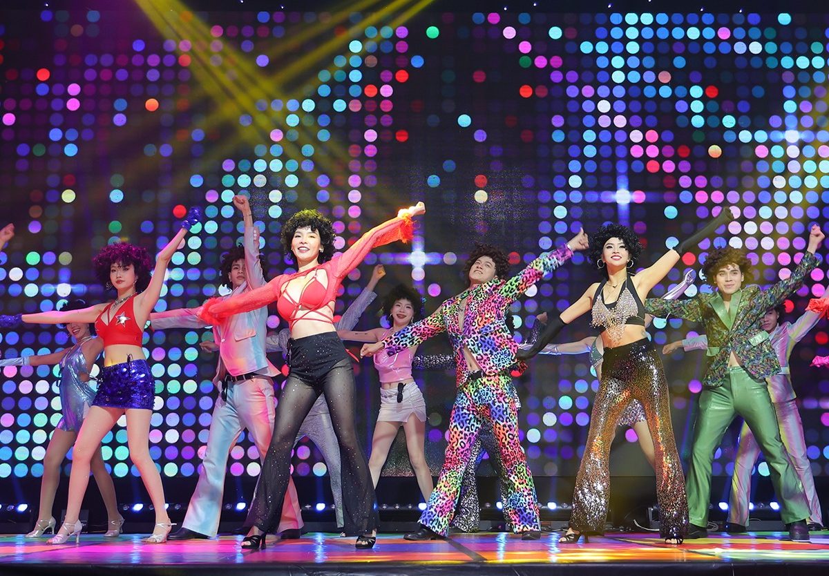 Roxy Night Club tại The Grand Hồ Tràm