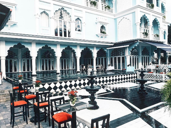 Không gian sang trọng Tajmasago