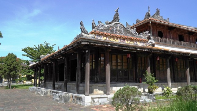 Dấu vết thời gian tại Văn miếu Quốc Tử Giám Huế