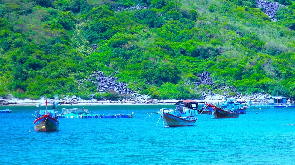 Khung cảnh tĩnh lặng tuyệt đối tại làng chài Bích Đầm Nha Trang