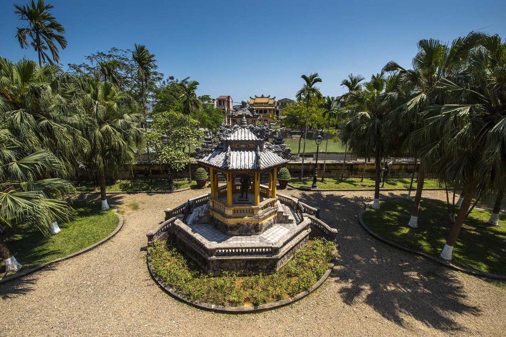 Không gian trưng bày Cung An Định Huế