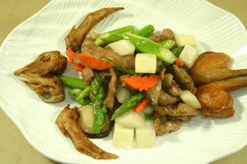 Du lịch miền Tây - Thịt cúm núm xào