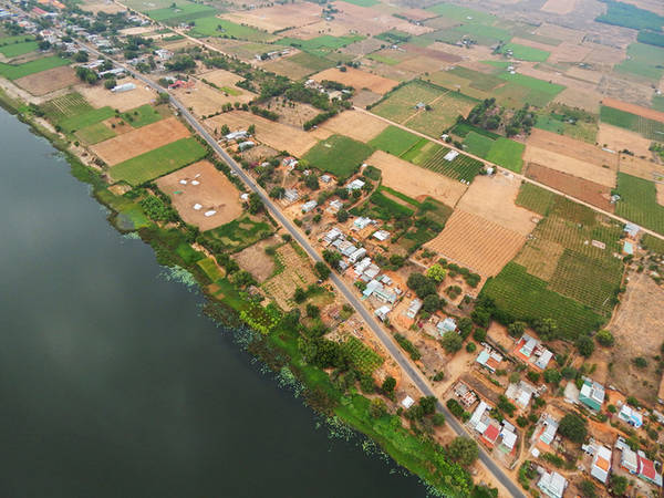 Khung cảnh đồng quê êm đềm của Phan Thiết từ độ cao 500m