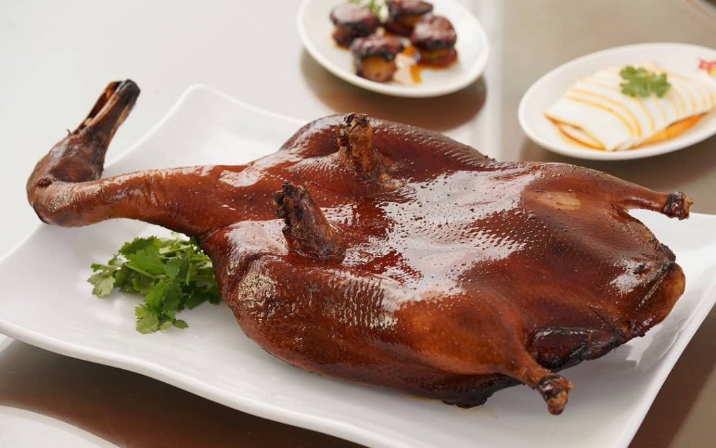 Vịt quay Bắc Kinh món ăn nổi tiếng thế giới