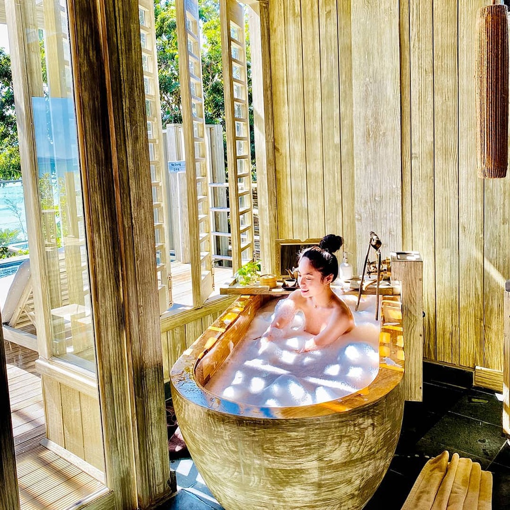 Bể bơi riêng tư tại resort Nha Trang