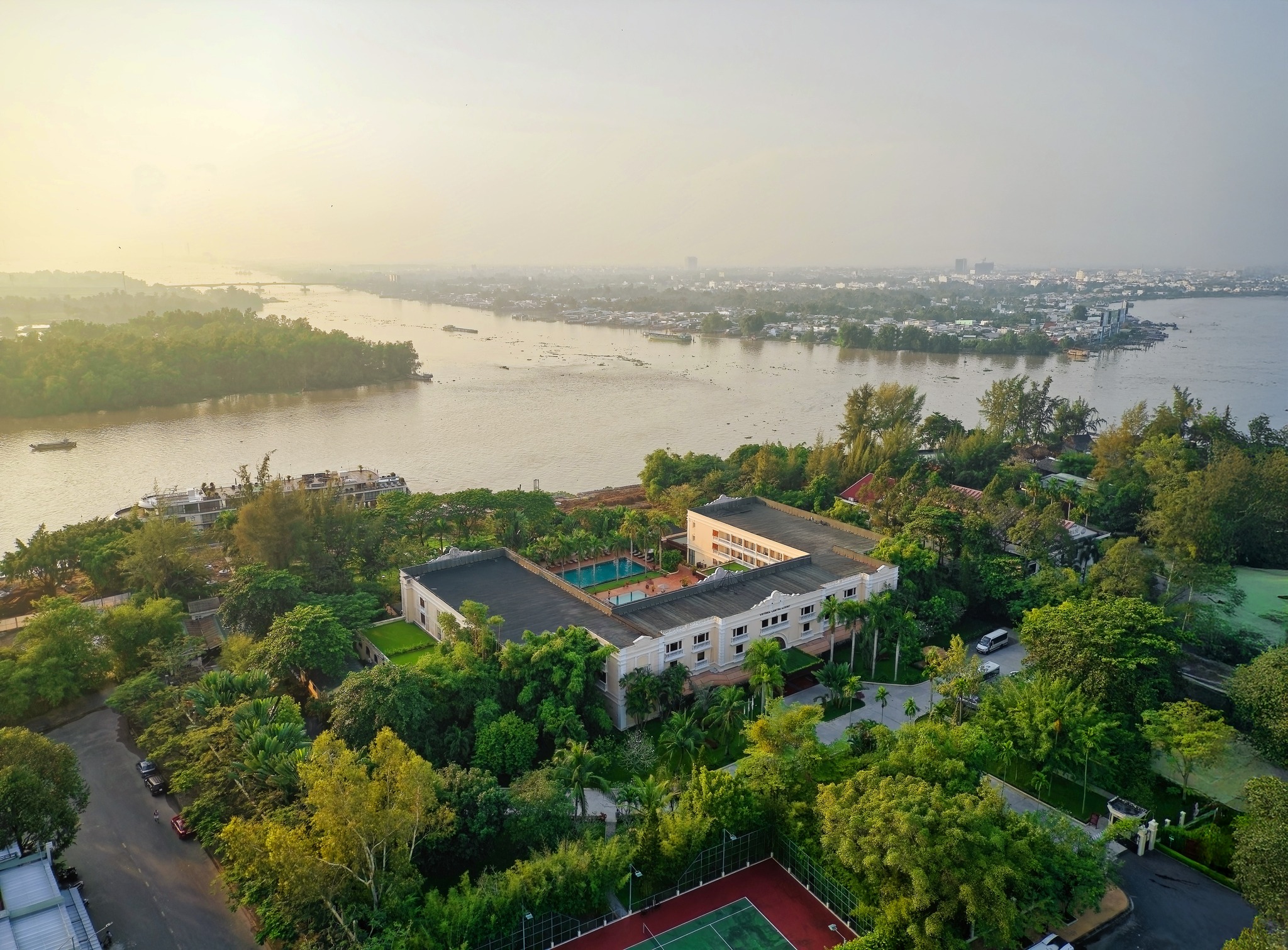 Victoria Cần Thơ Resort – resort hoài niệm bên sông Hậu