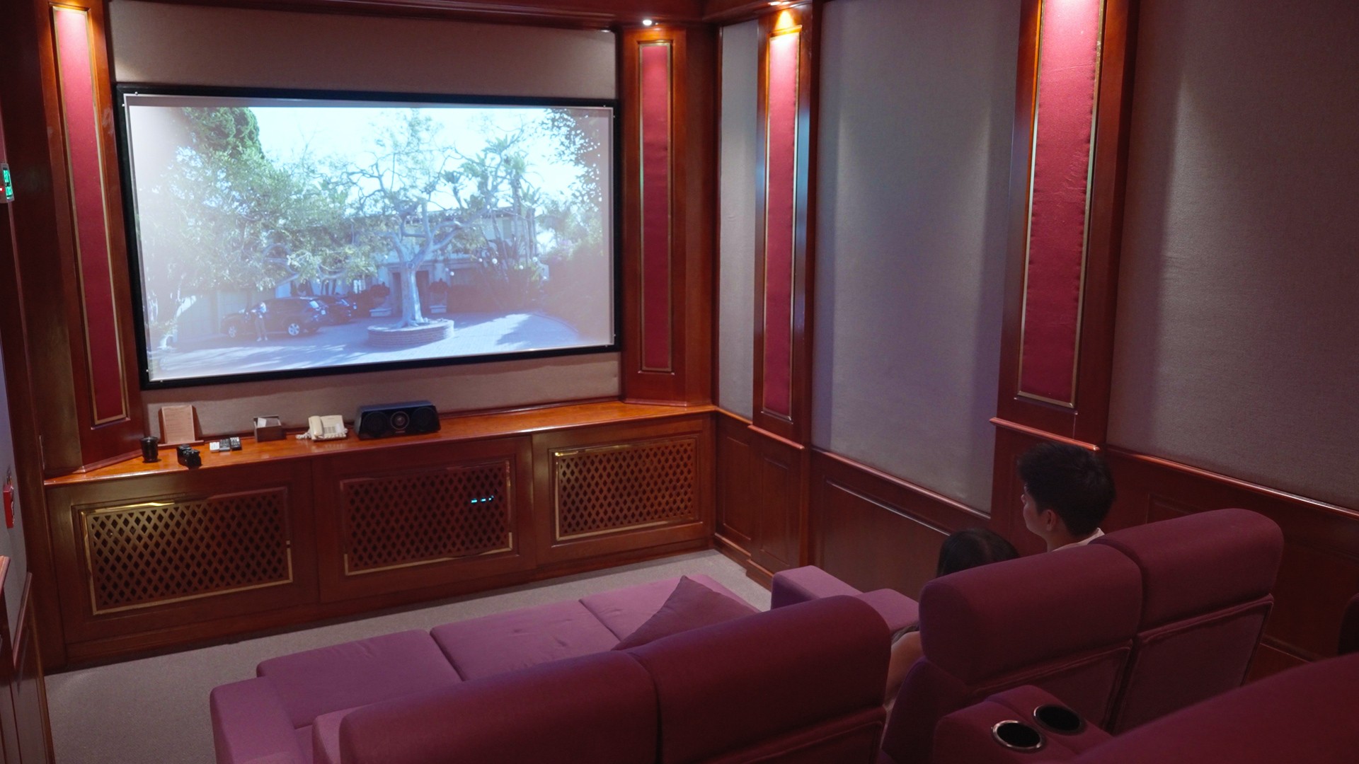 Phòng chiếu phim Magic Theatre Victoria Hội An Beach Resort & Spa