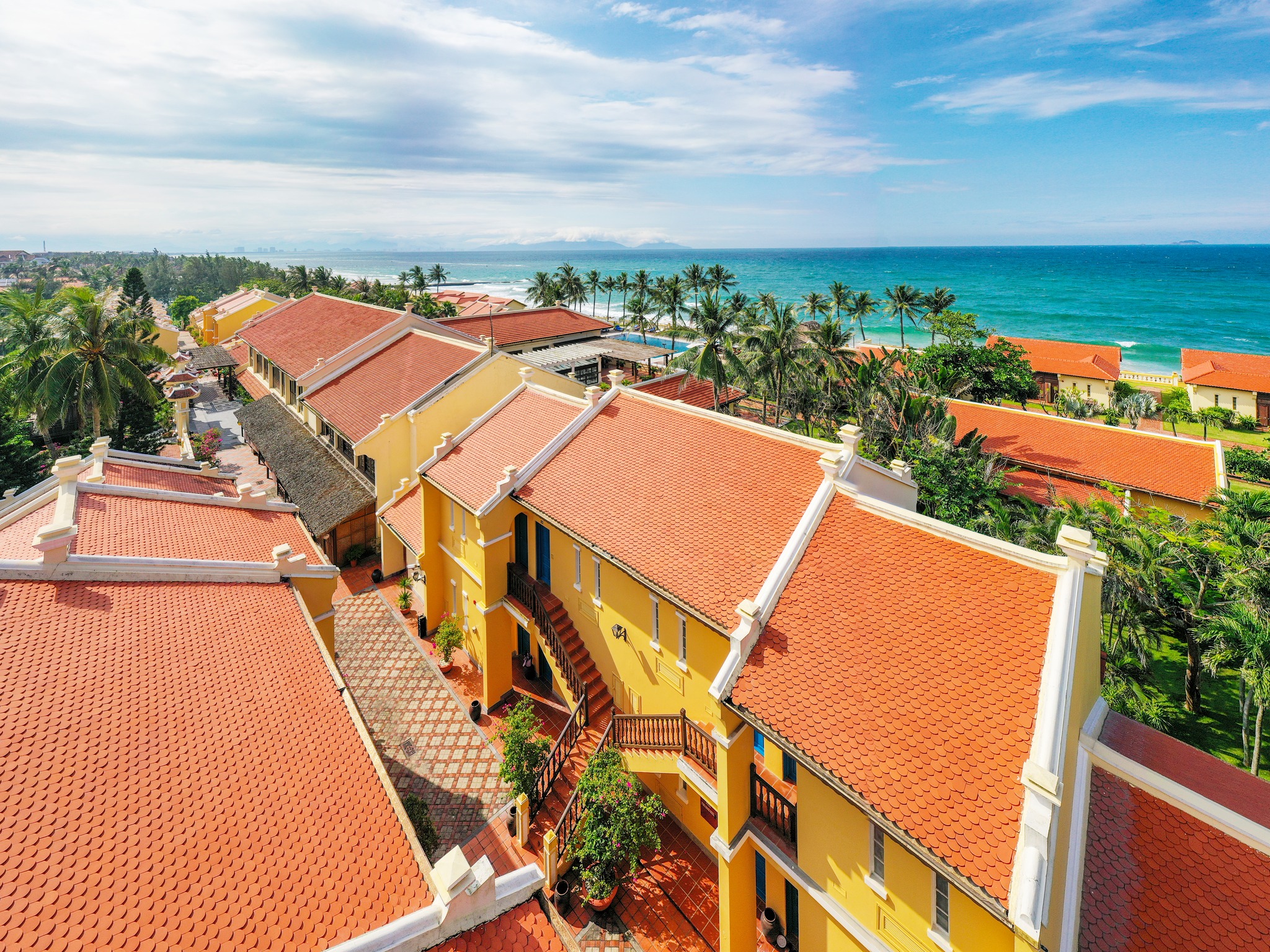 Kiến trúc Đông Dương Victoria Hội An Beach Resort & Spa