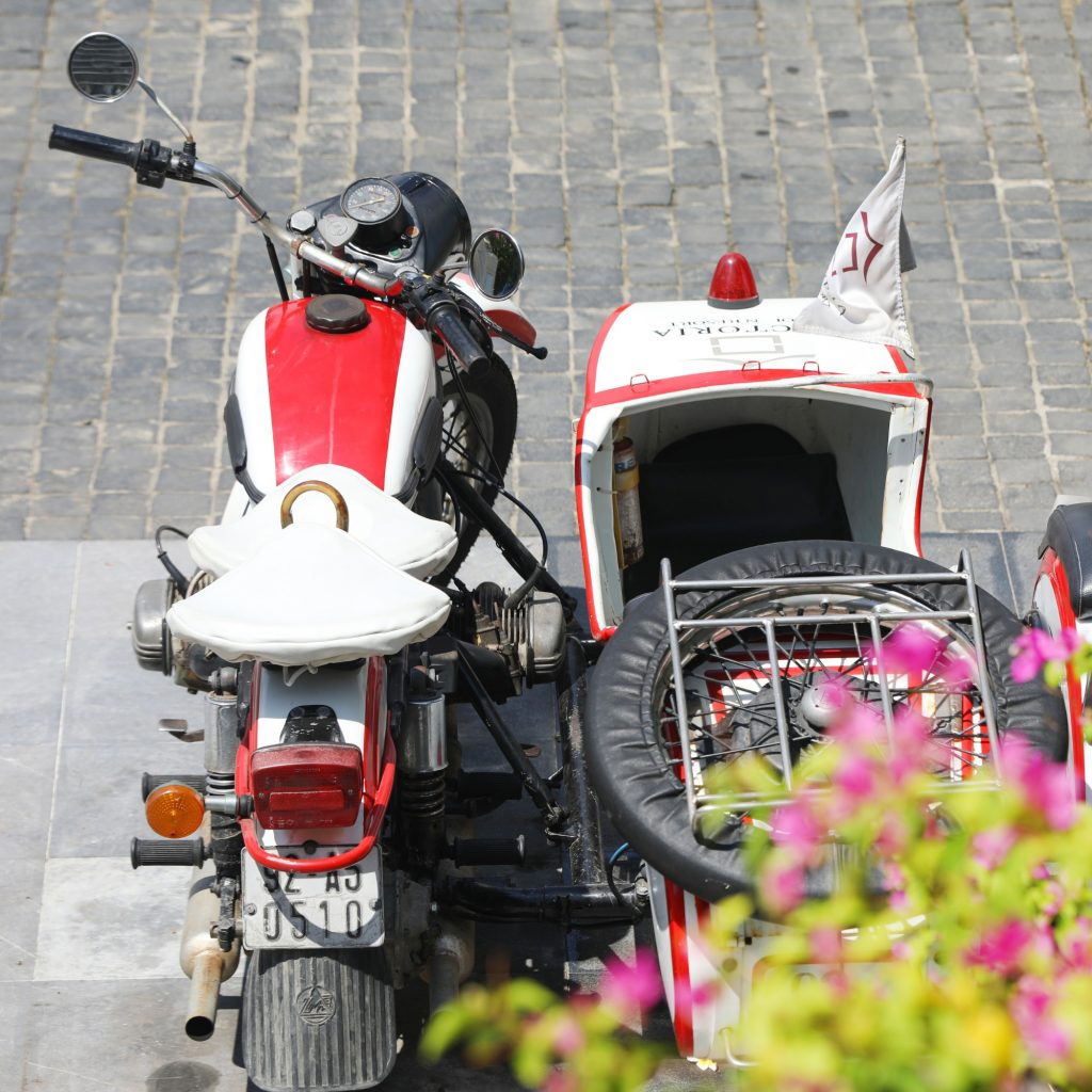 Chiếc xe sidecar Hội An cổ điển