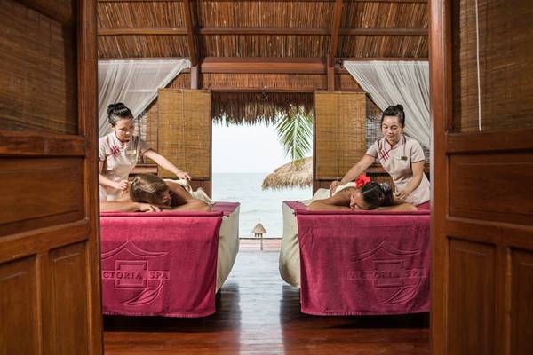 Bằng những liệu pháp chăm sóc sức khỏe đầy tinh tế, dịch vụ Spa của Victoria Phan Thiết sẽ giúp du khách xua tan những mệt mỏi và mang lại cho bạn một cơ thể hoàn toàn thư giãn và đầy sảng khoái sau một ngày dài hoạt động du lịch khám phá. Ảnh: victoriahotels