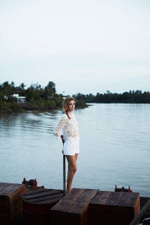 Chiara Ferragni Việt Nam chụp tại Đồng bằng sông Cửu Long