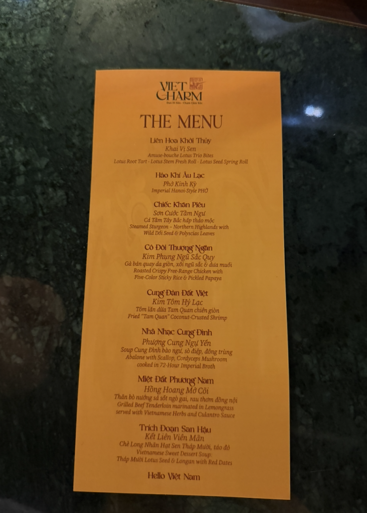 Menu ẩm thực thượng hạng tại VietCharm Show
