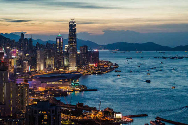 Phà Star Hong Kong ngắm cảnh bằng thuyền