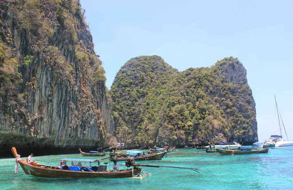 Koh Phi Phi Thái Lan lặn biển bằng thuyền