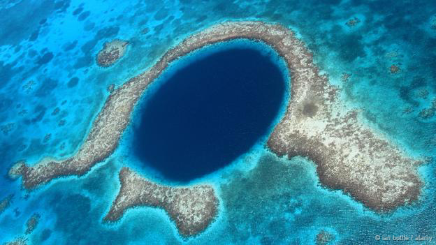 Hố xanh khổng lồ, Belize