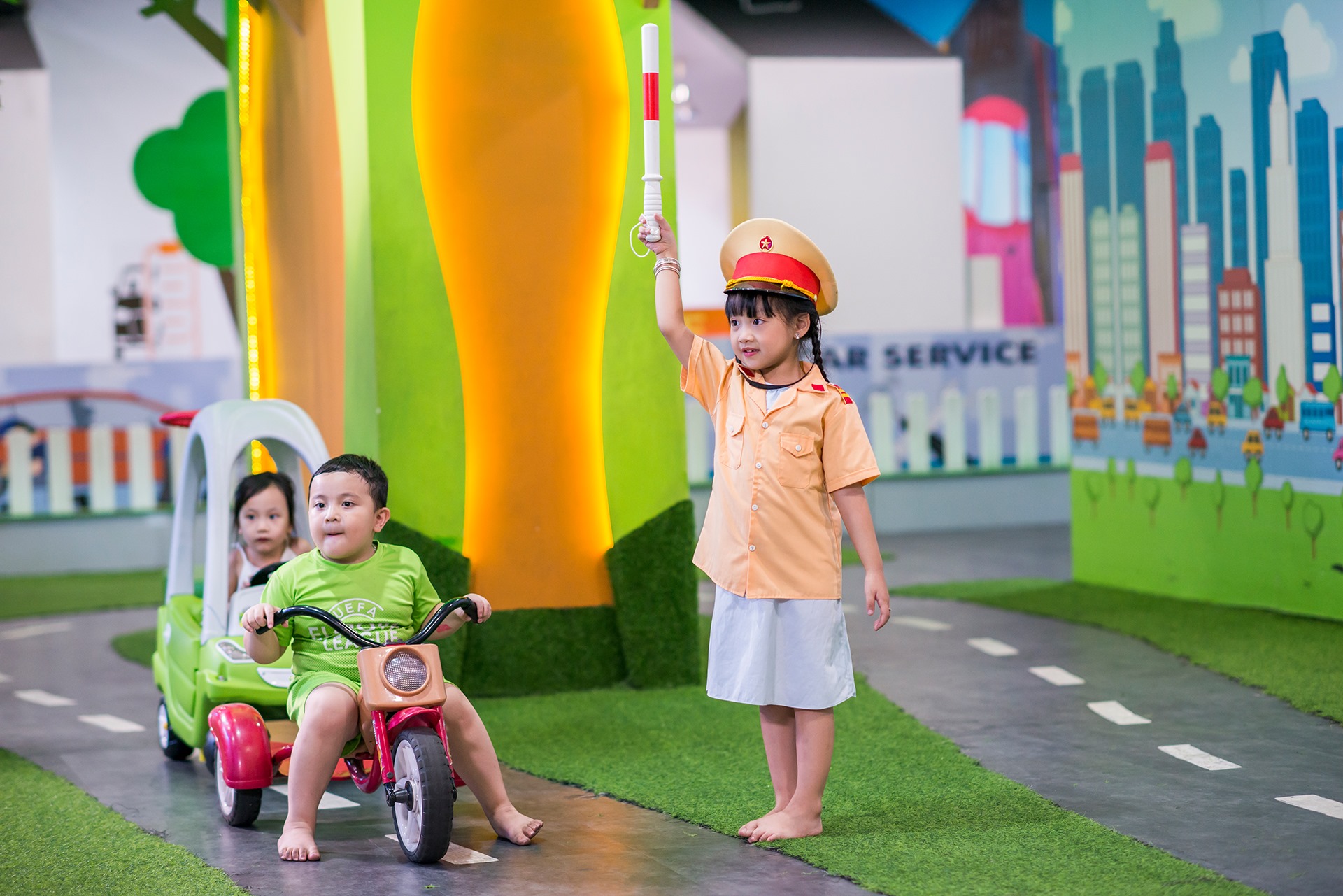 VinKE -Vinpearl -Aquarium -Times -City-ivivu-2