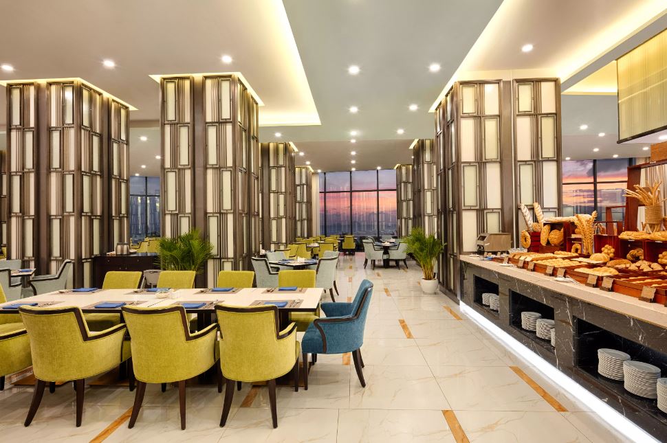 Quán bar Vinpearl Beachfront Nha Trang