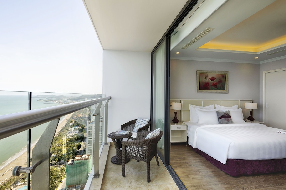 Vinpearl -Beachfront- Nha -Trang-ivivu-9