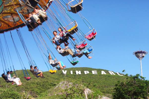 Vinpearl Land địa điểm du lịch Nha Trang giải trí hàng đầu
