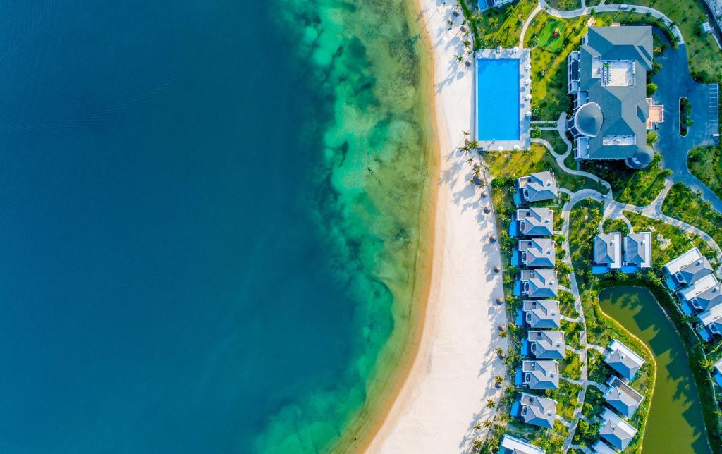 Vinpearl Discovery Sealink Nha Trang ivivu 1