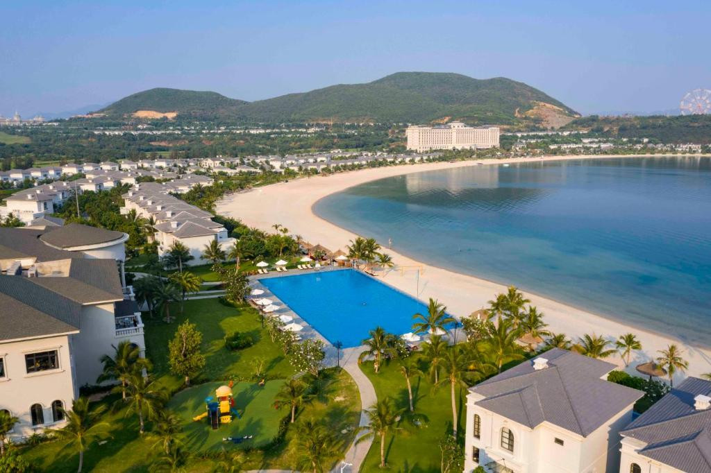 Vinpearl Discovery Sealink Nha Trang ivivu 2