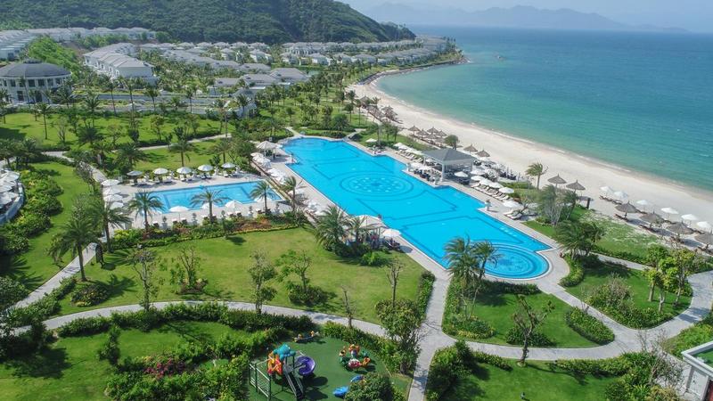 Villa sang trọng sát biển Biệt thự hướng biển tuyệt đẹp