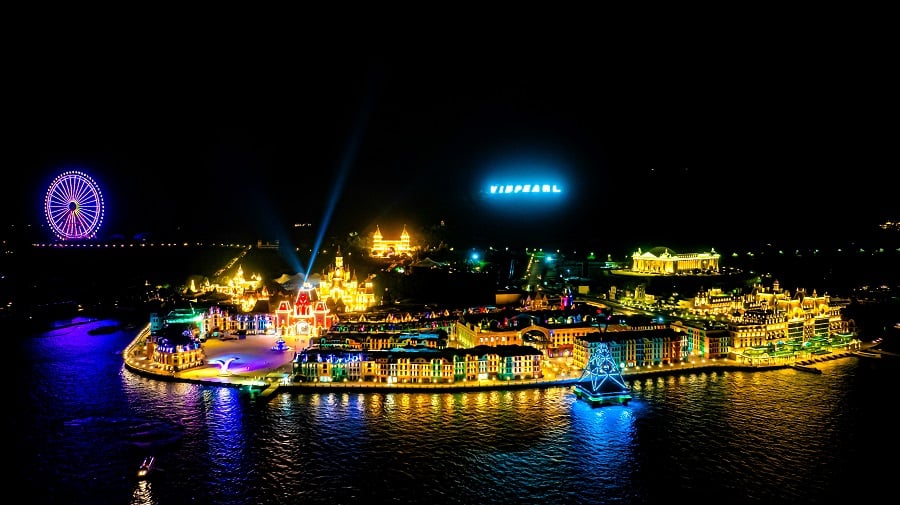 Trải nghiệm nhịp sống sôi động tại Vinpearl Harbour