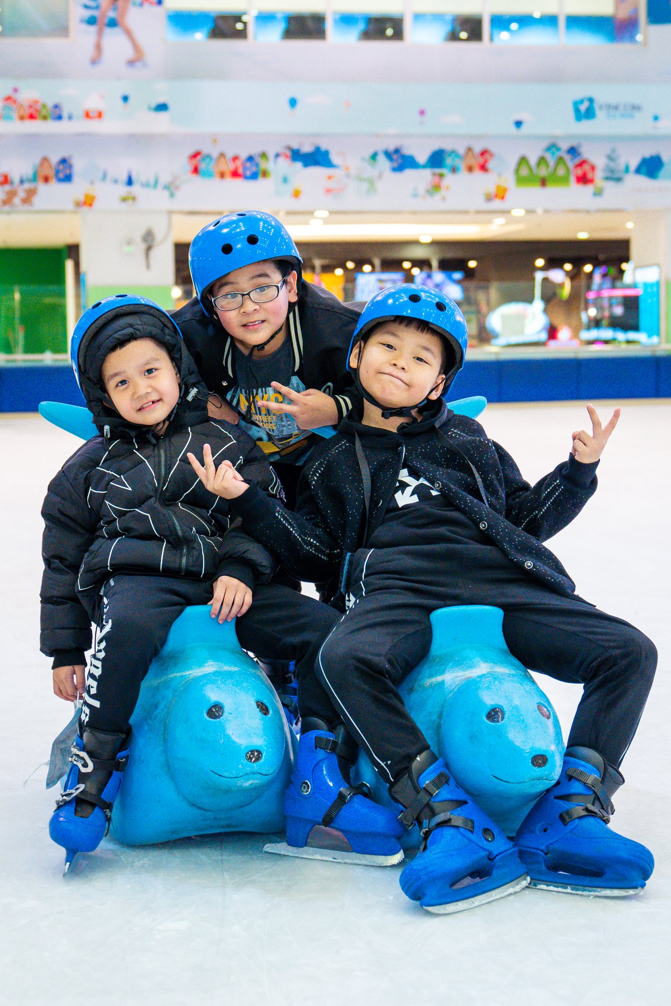 Vinpearl Land Ice Rink1
