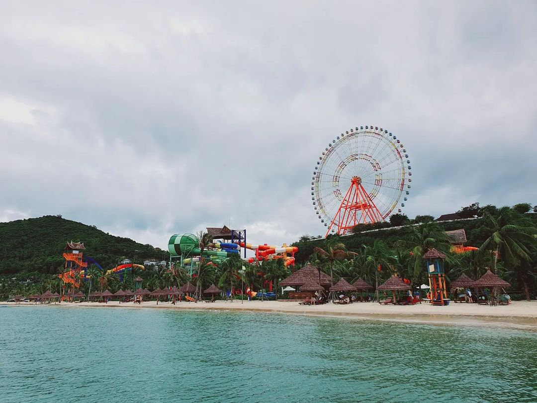 Vinpearl Land Nha Trang. Ảnh: @missjfac87.